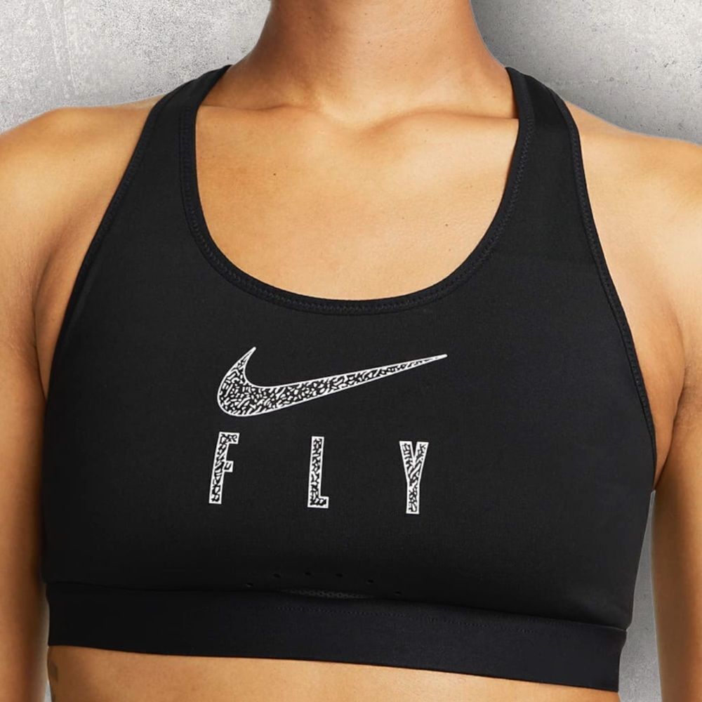 Nike Swoosh Fly
Women's High-Support Non-Padded Mesh-Back Sports Bra
